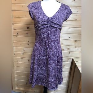 Athleta dark purple dress. size small. Paisley burnout stretch jersey pullover